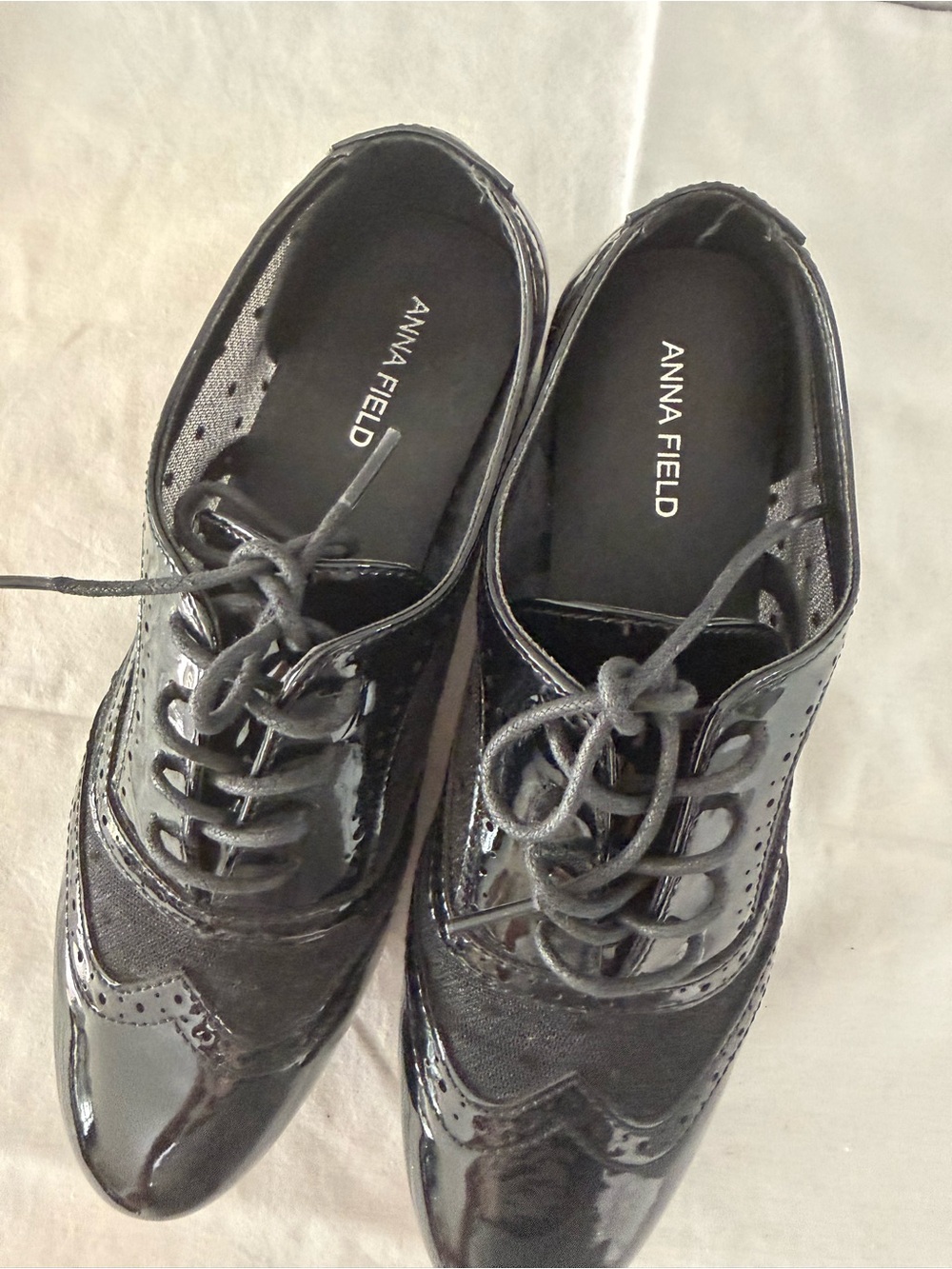 Black Patent Brogue Oxford‎ Flats